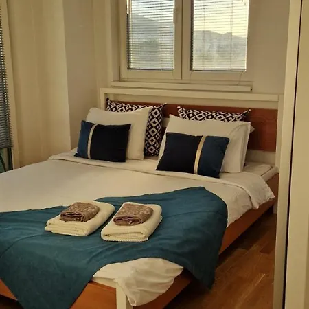 2-bedroom With Private Parking