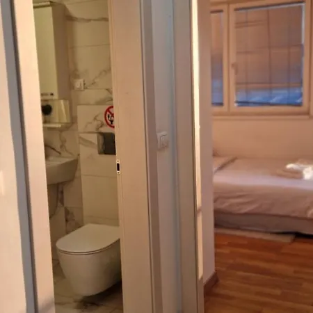 2-bedroom With Private Parking